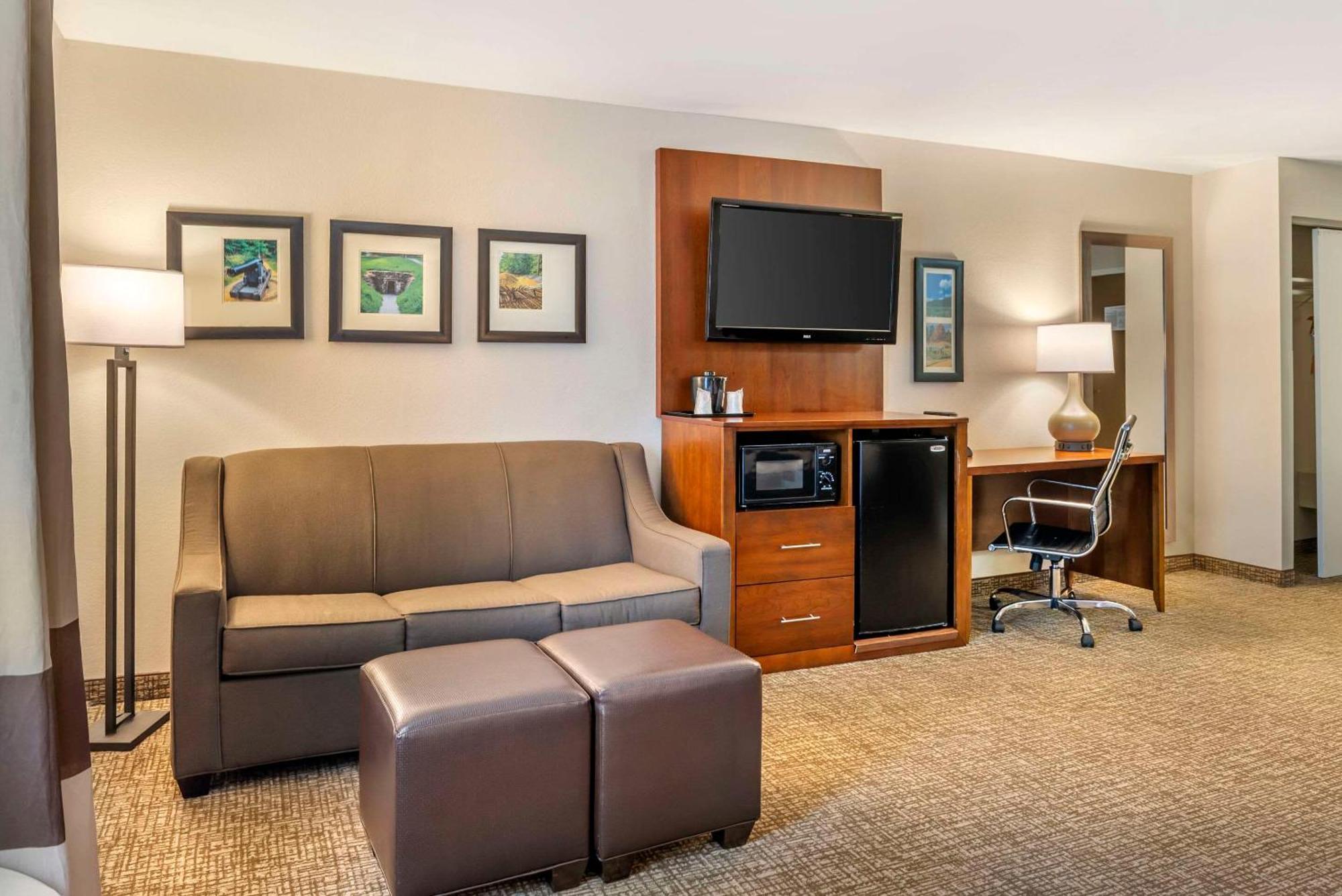 Comfort Inn Petersburg Near Fort Gregg-Adams Ngoại thất bức ảnh